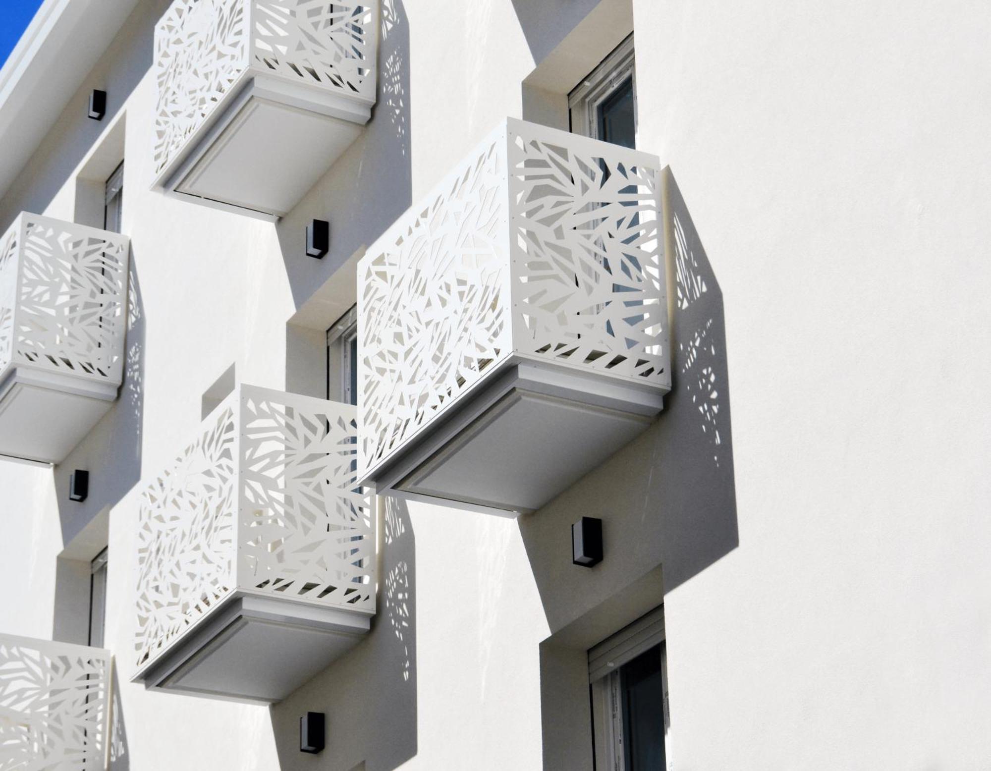 Color Hotel Rimini Exterior photo